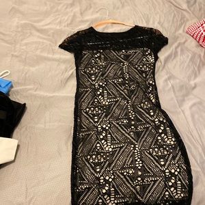 Form fitting cut out dress from Weston, size XS, Black and Tan